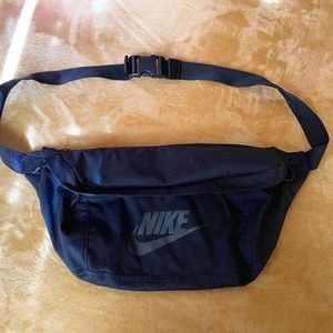 Nike XL belt bag